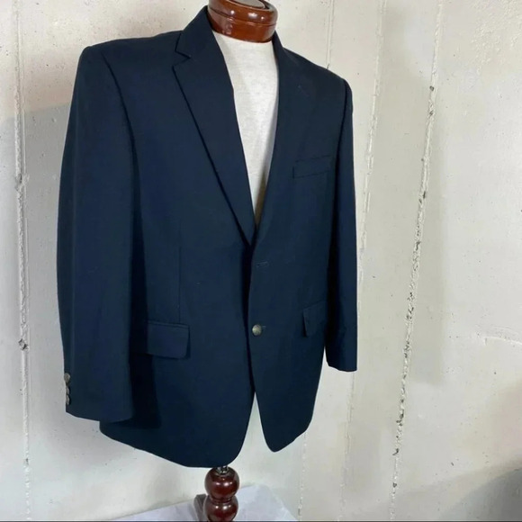 Wall Street 40S‎ Navy 2 button blazer with gold buttons - Picture 2 of 6